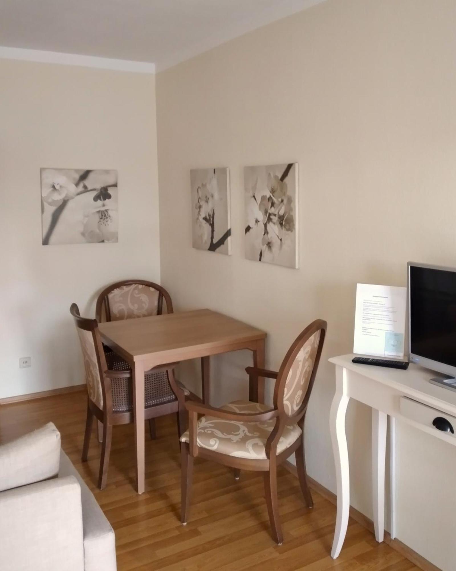 Wohlfuehlen Mit Grossem Balkon Apartment Erfurt Luaran gambar